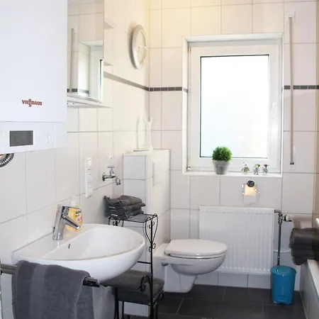 아파트 Ferienwohnung-ferienliebe-lahn-dill *